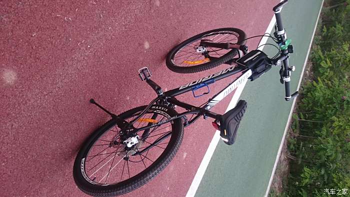 16款挑战者300座管夹_16款挑战者300座管夹_16款挑战者300座管夹