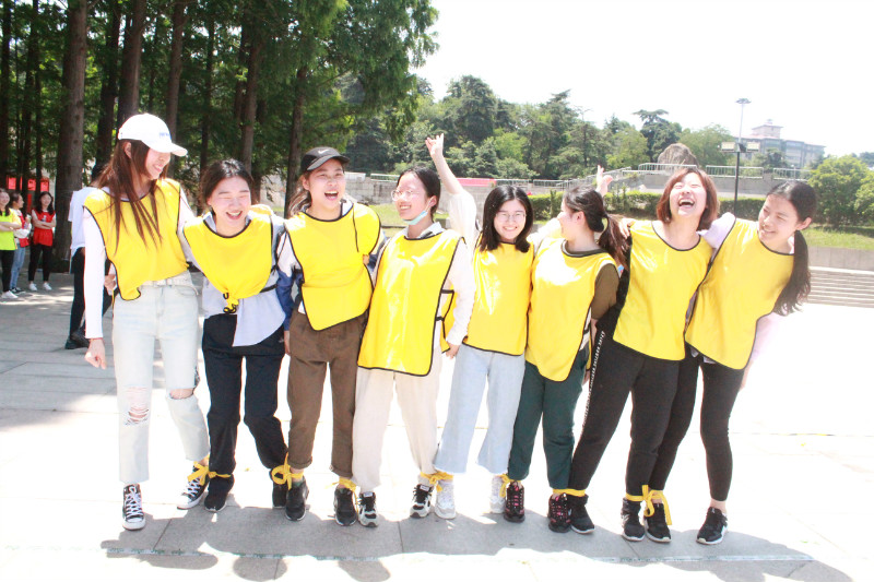 绑腿游戏规则_玩法绑腿游戏有哪些_绑腿游戏玩法